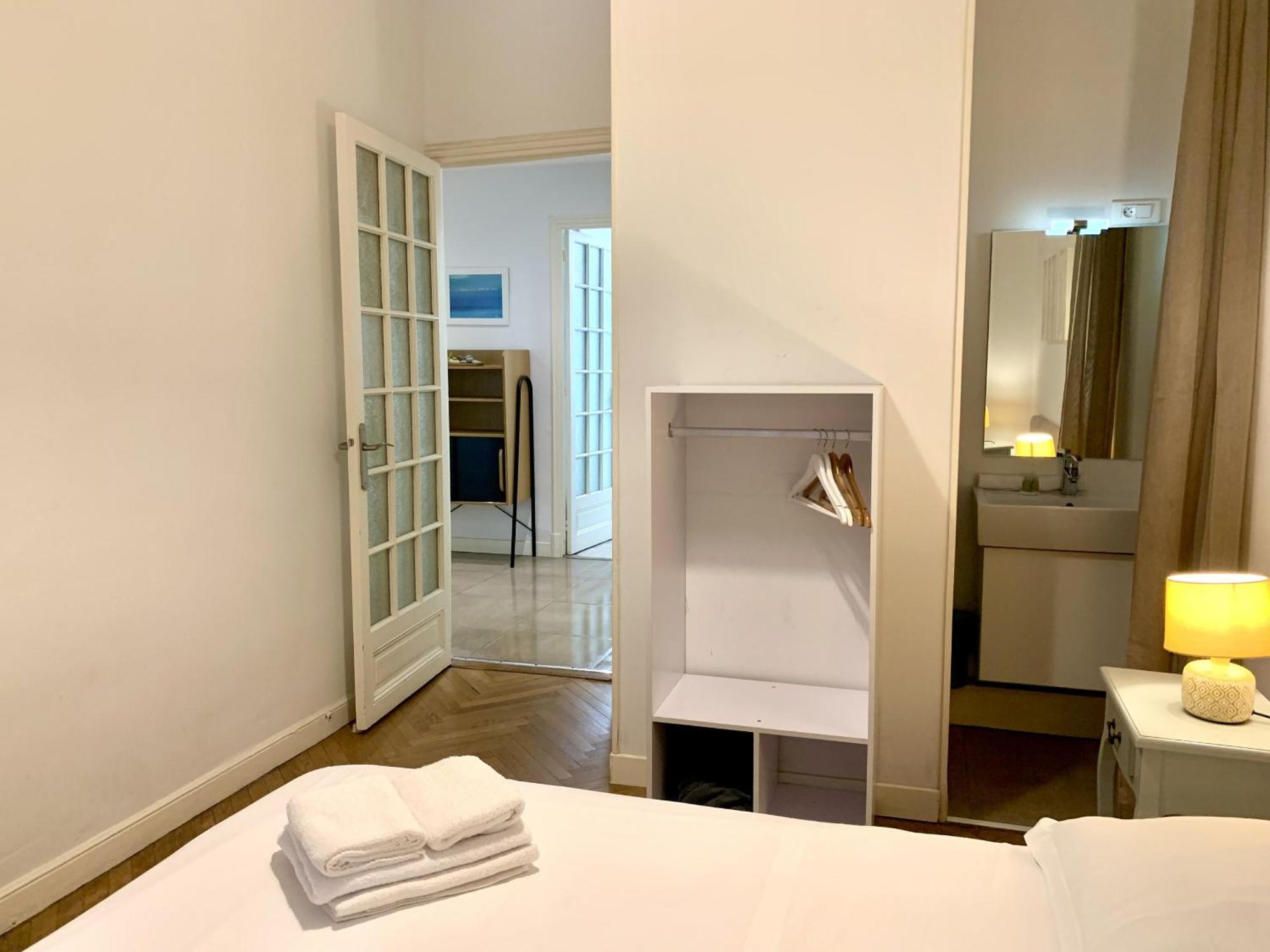 Riviera - 2 Minutes De La - Exceptionnel 2 Ac - Balcon Meyerbeer 1 Apartment *